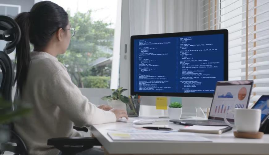 固镇县企业数字化解决方案：机器学习赋能商业模式升级的核心路径